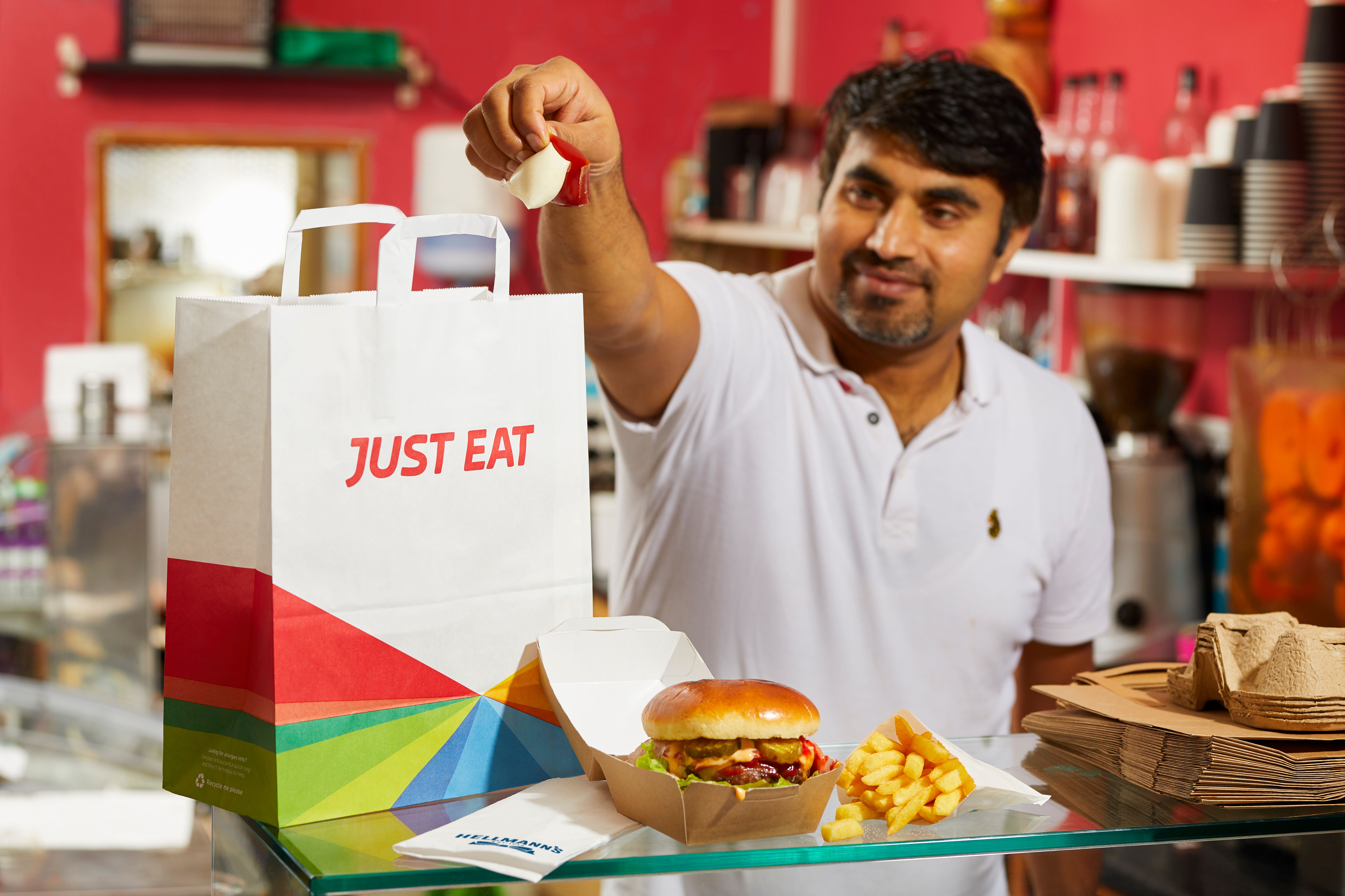 Just Eat Predicts Earnings Growth In 2023 Despite Another Drop In