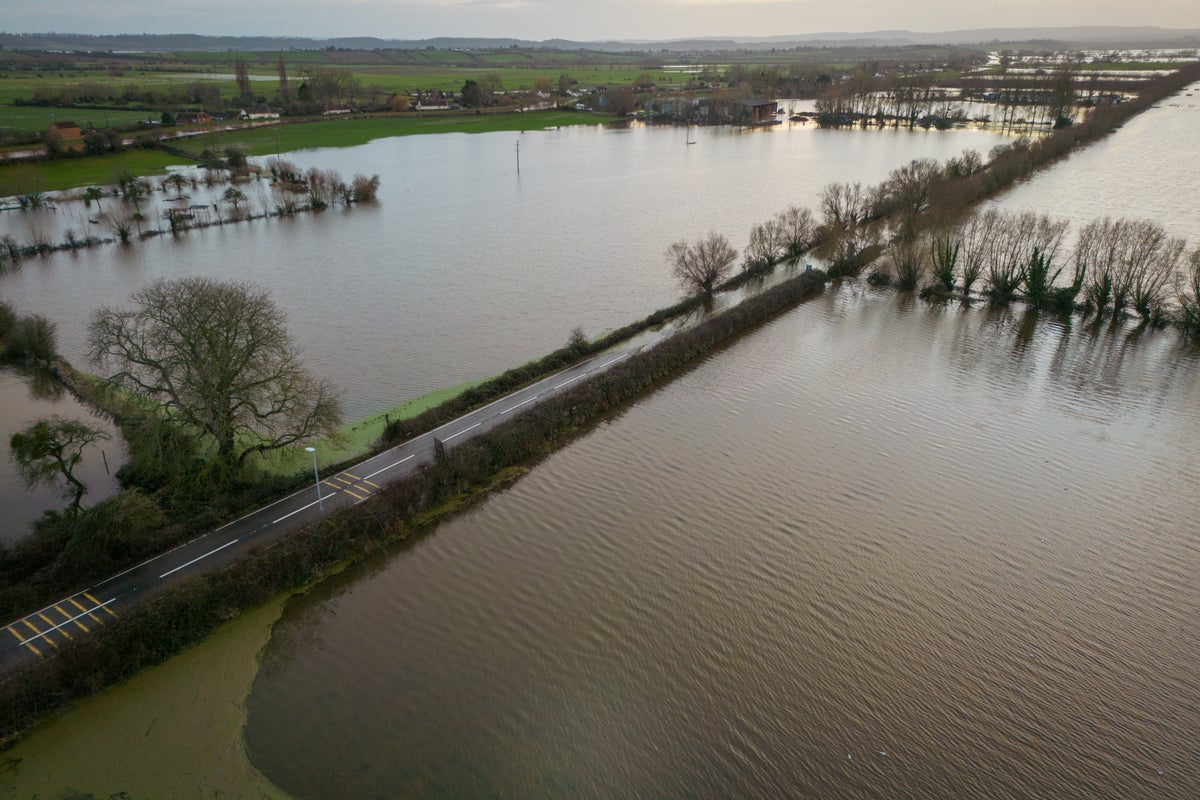 Major incident declared over flood risk in Somerset as 72 warnings ...