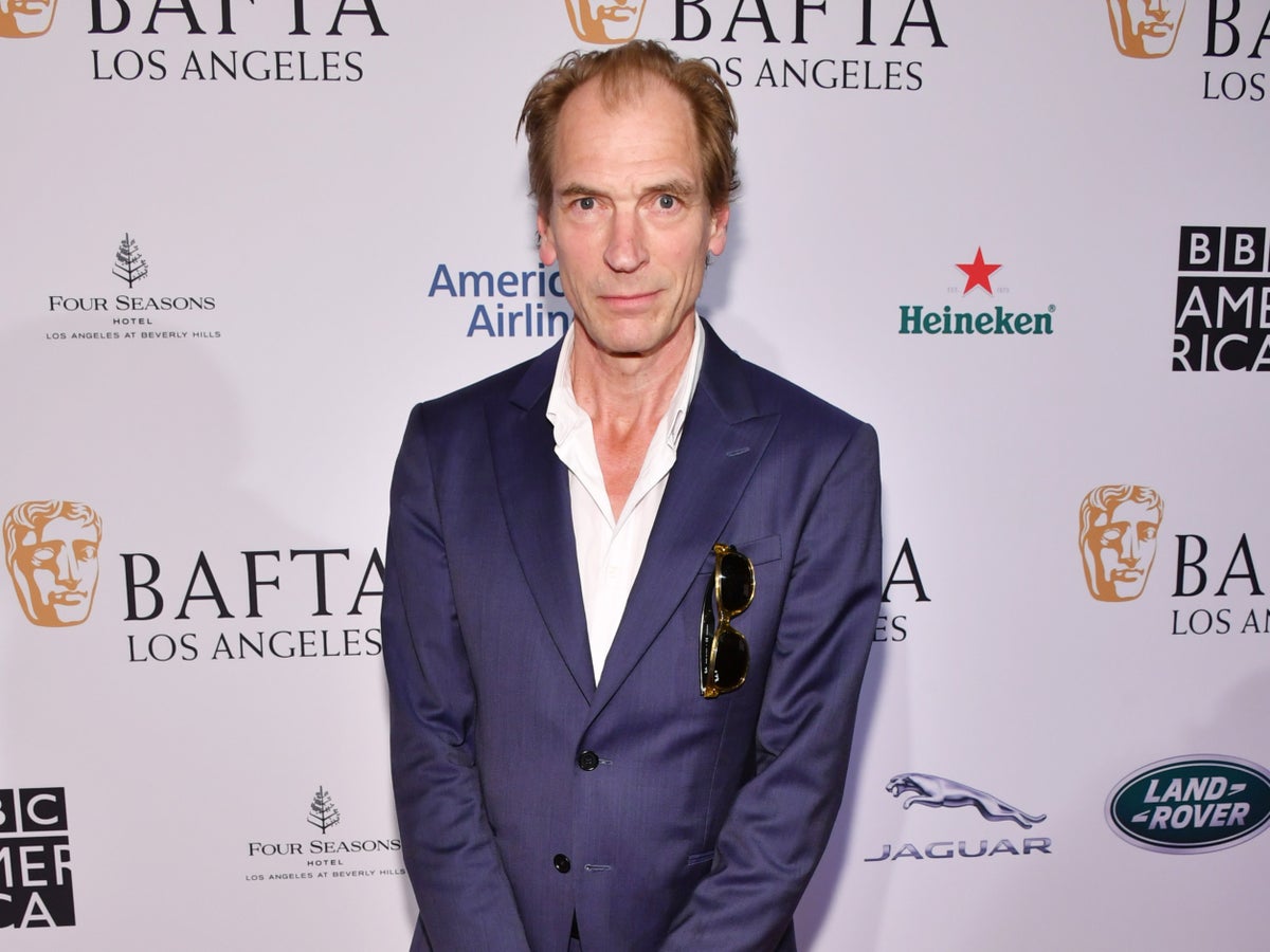 Julian Sands: British actor identified as hiker missing in California mountains
