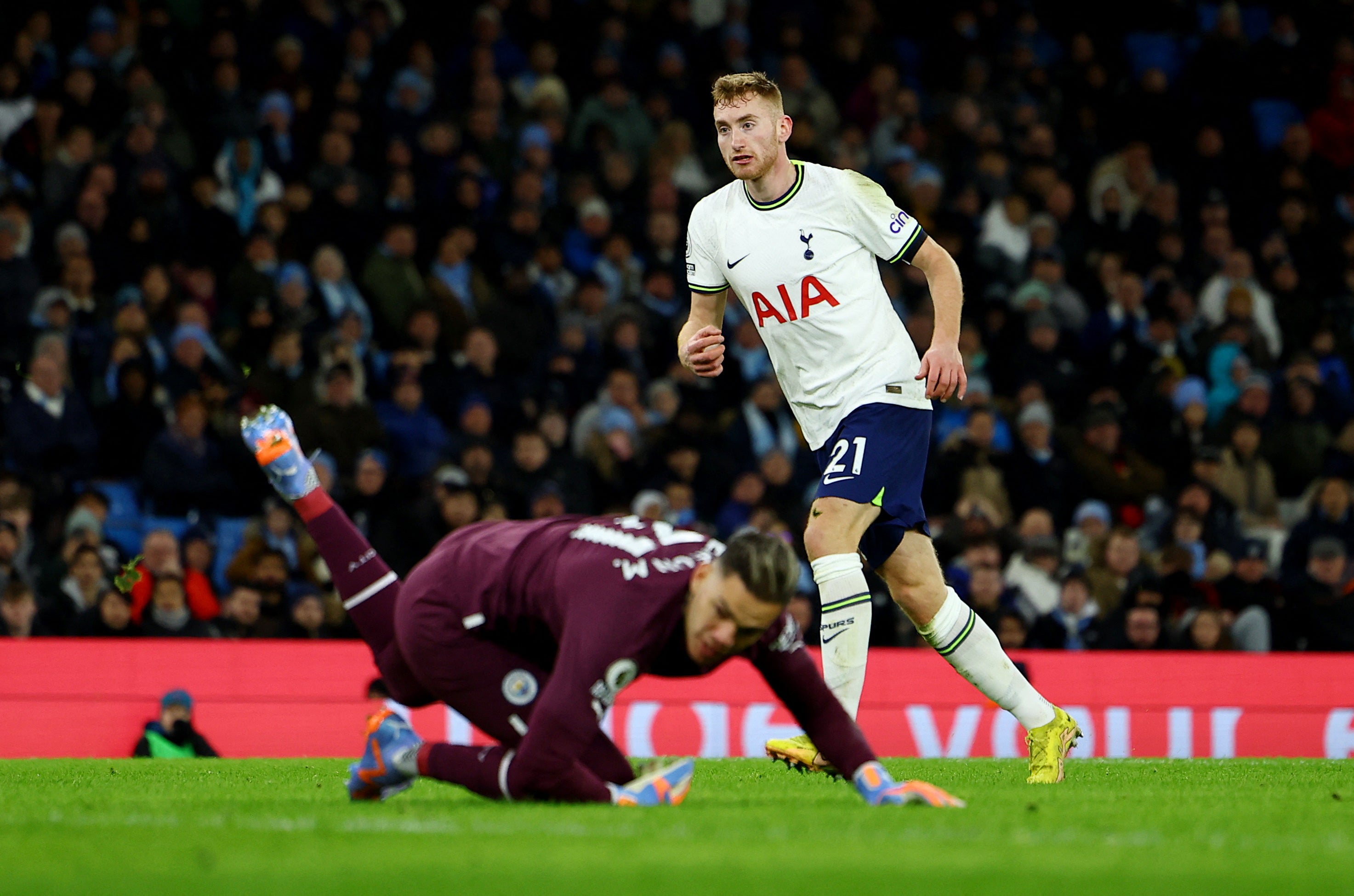 Manchester City vs Tottenham result: City find new gear just as Spurs  threaten to do Arsenal a favour