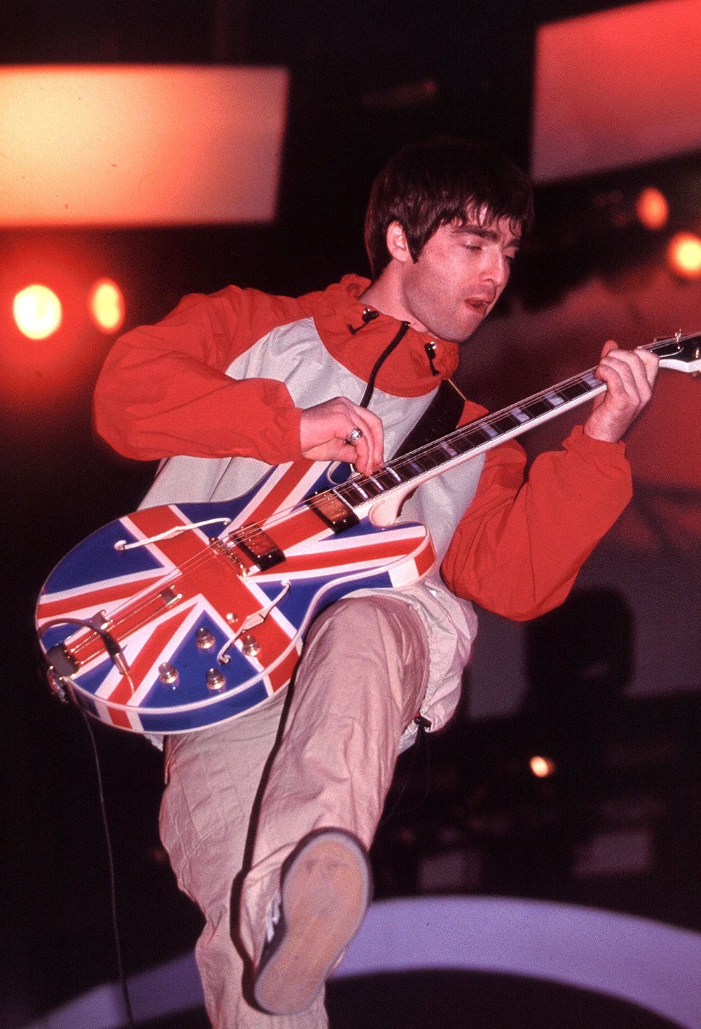 Noel Gallagher performs in Manchester in 1995