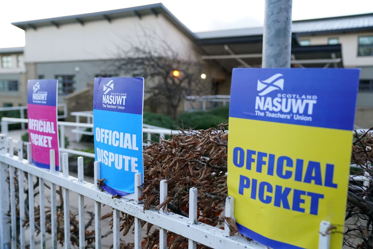 Teachers union announces further strike dates for schools in Scotland