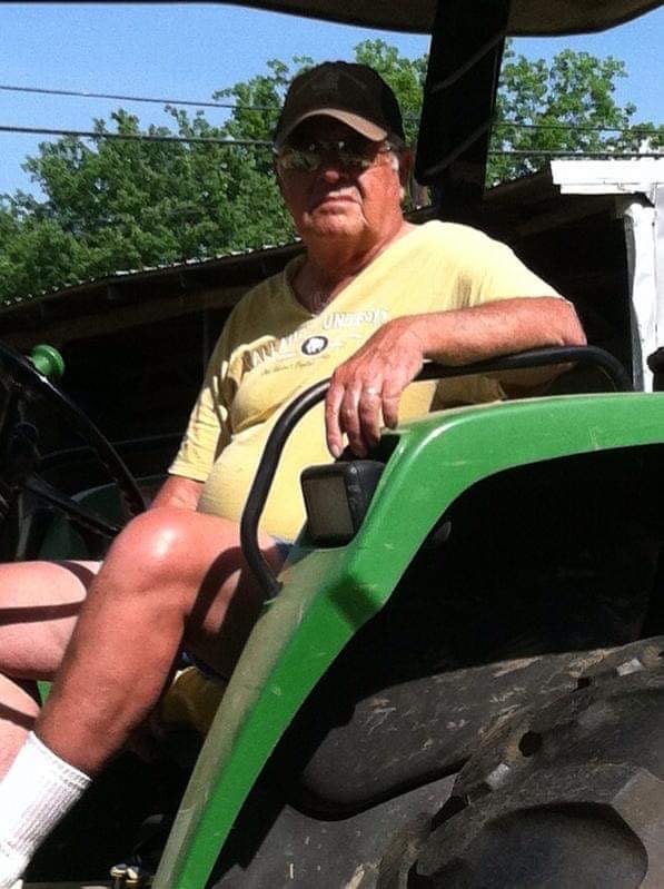 Alabama farmer Hody Childress secretly gave $100 a month to a local pharmacy to help pay for residents’ pharmacy bills.