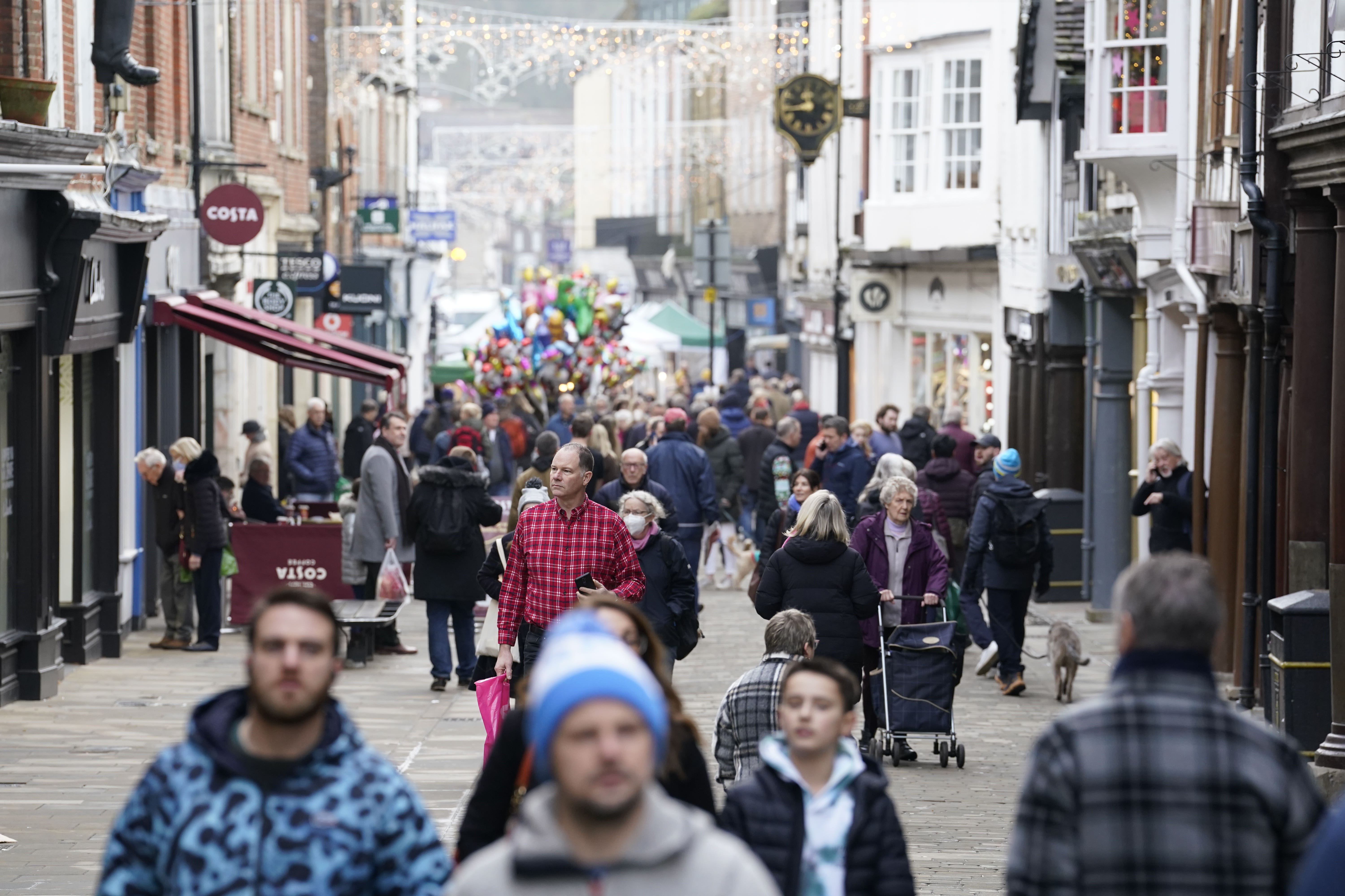 It was not only the high street that was affected, retailers were also disappointed by weak growth in online sales