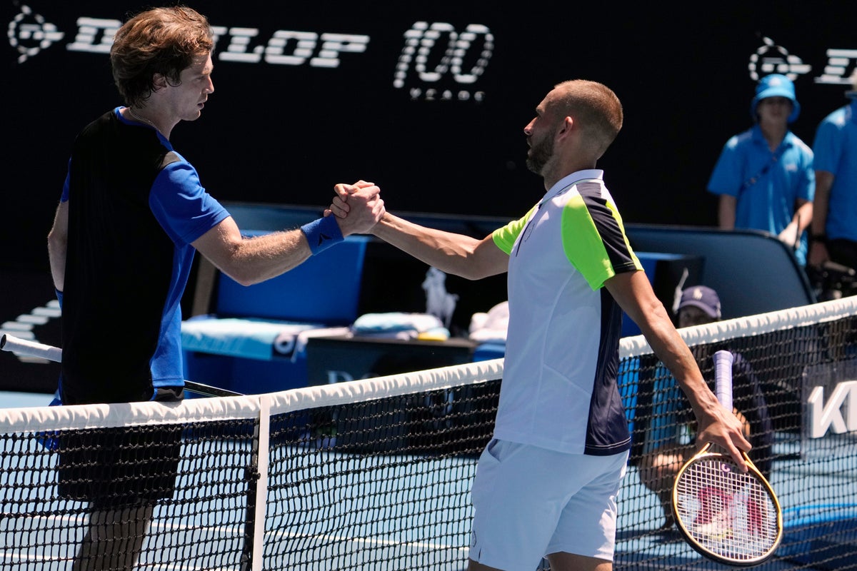 Dan Evans’ generosity gives Andrey Rublev a banana boost in Melbourne ...