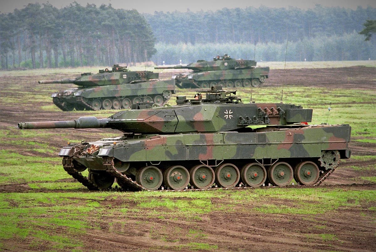 Germany ‘to send company of tanks to Ukraine’ after pressure from allies