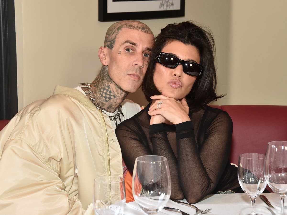 Travis Barker reveals new Kourtney Kardashian tattoo