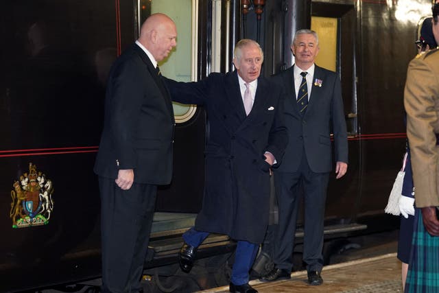 <p>King Charles arrives in Manchester</p>