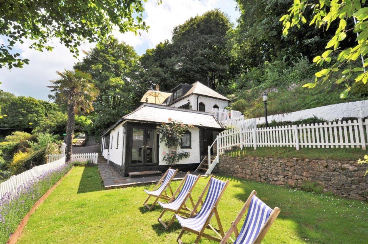 Seaview cottages come with working fires, gardens and dining terraces