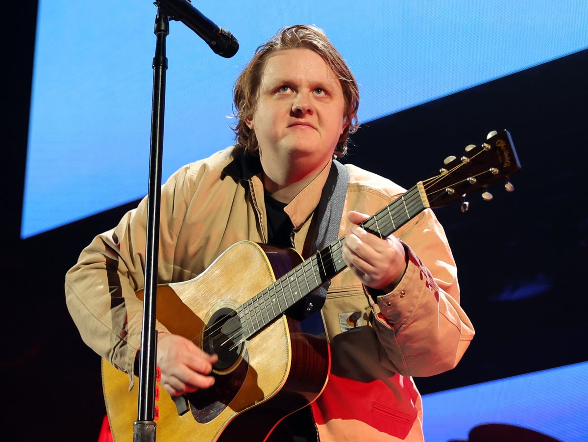 Lewis Capaldi reassures fans he’s ‘absolutely fine’ after twitching during live performance