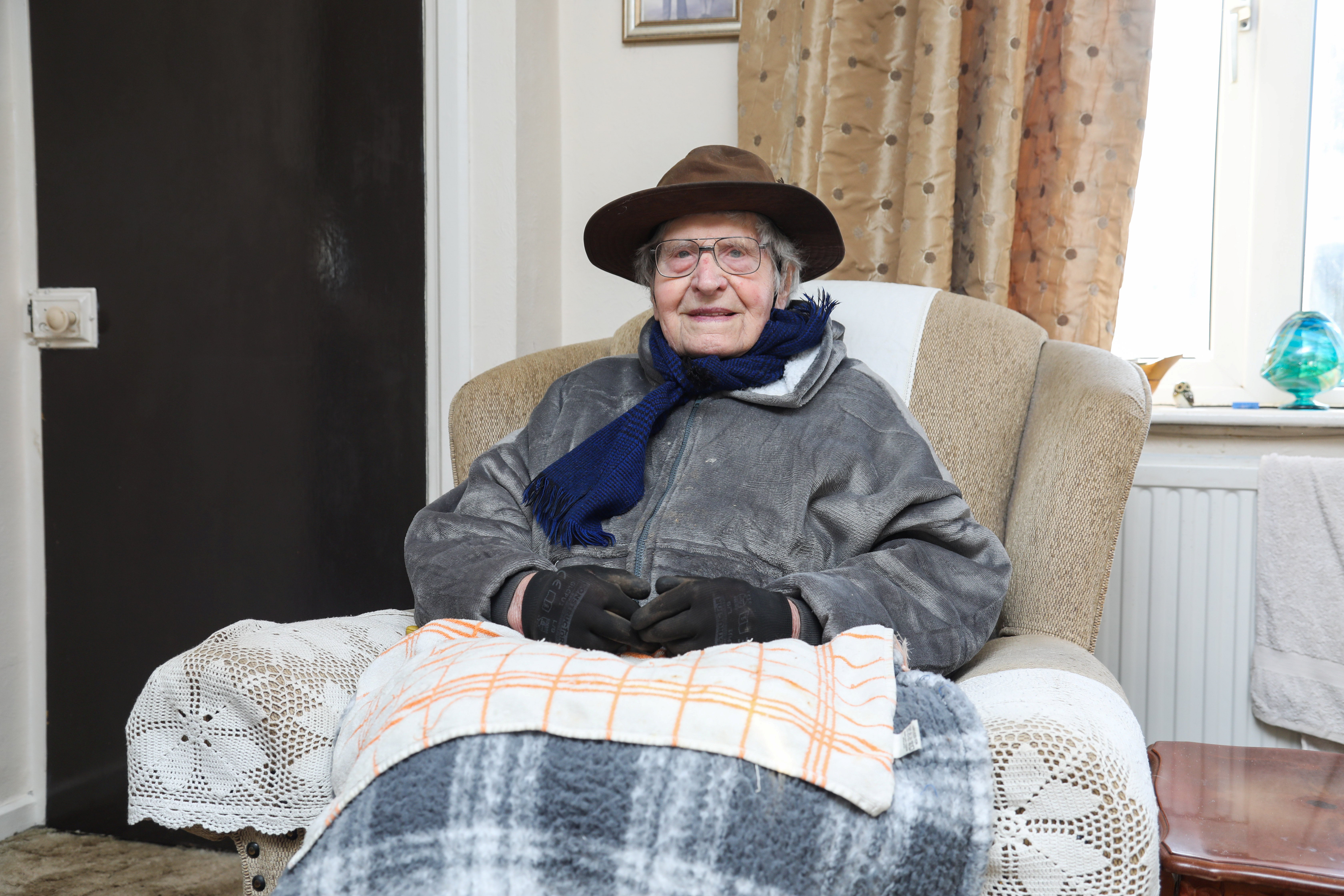 Ivor Gardner, a 103-year-old WW2 veteran who has spent the winter without heating after an energy left him without a working meter is keeping warm