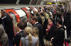 London commuter who fell in front of Tube train ‘due to overcrowding’ suing TfL for £220,000