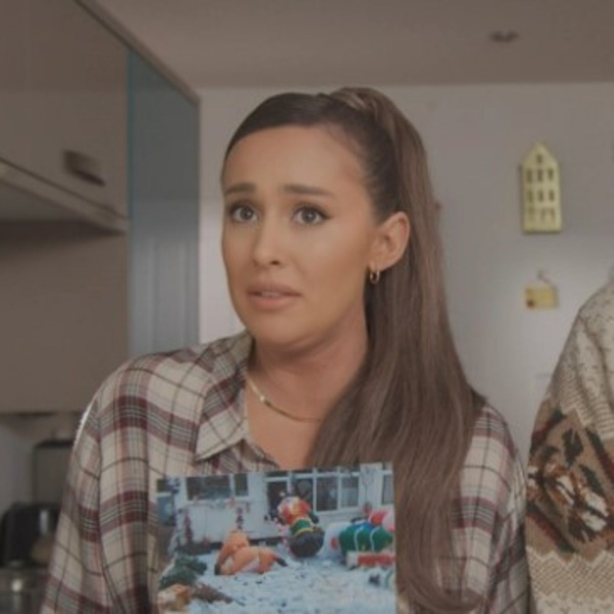 1200px x 1200px - Deep Fake Neighbour Wars: The comedy turning Ariana Grande into a scaffolder | The Independent