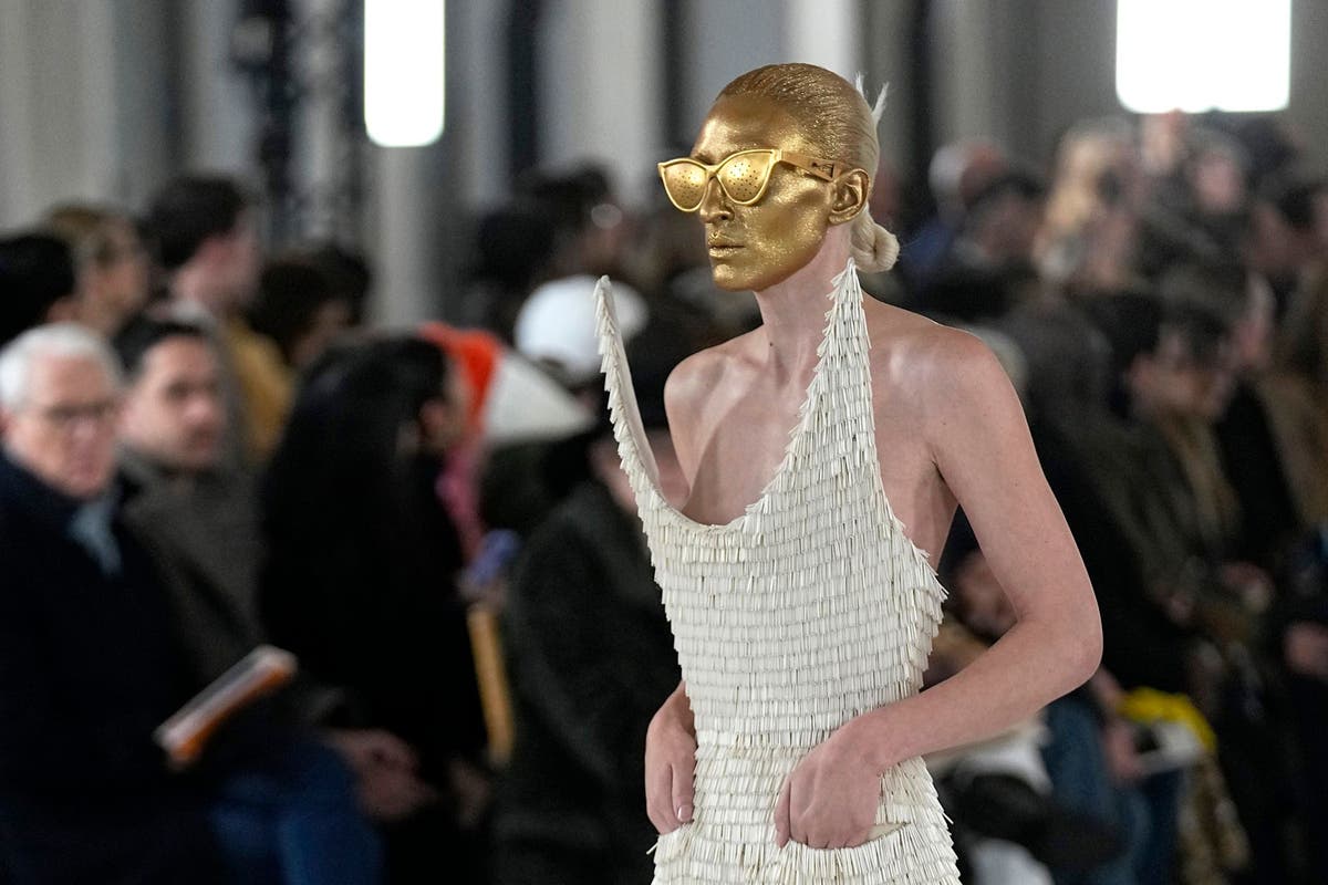 6 of the weirdest trends from Paris Couture fashion week so far