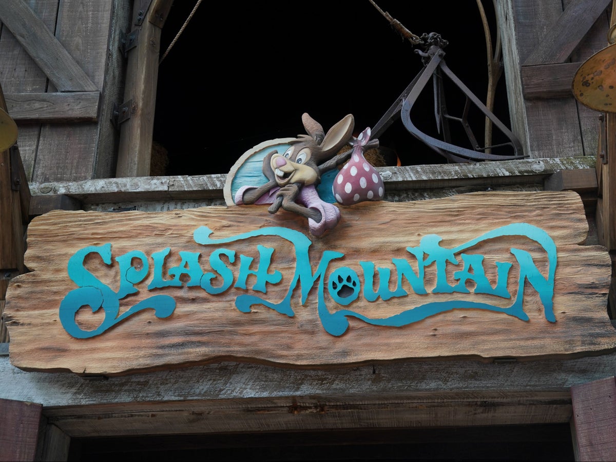 Disney fans are selling ‘Splash Mountain water’ for up to $125 a jar