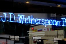 Wetherspoon’s sales jump over Christmas but still lag behind pre-Covid