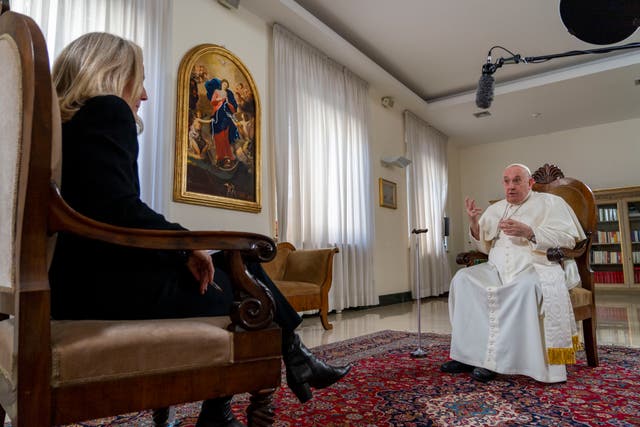 ENTREVISTA AP-PAPA FRANCISCO-TRANSCRIPCIÓN