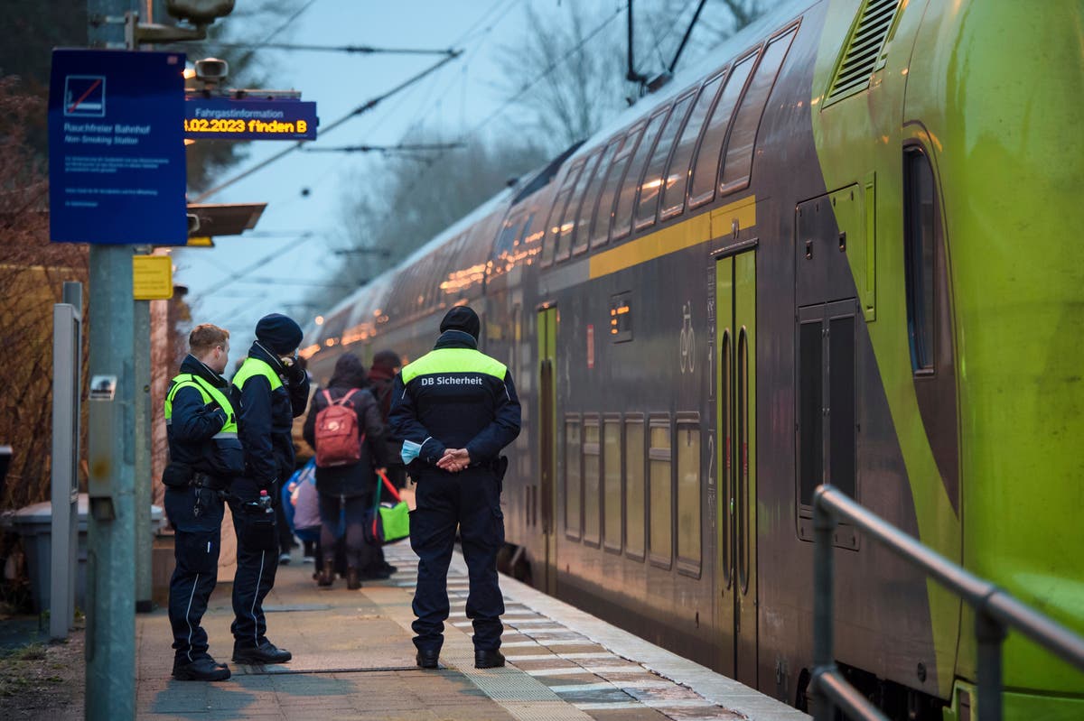 Schienenverkehr In Nrw Und Zwischen Berlin Und Hamburg Durch Attacken Beeinträchtigt - gnzxl6u