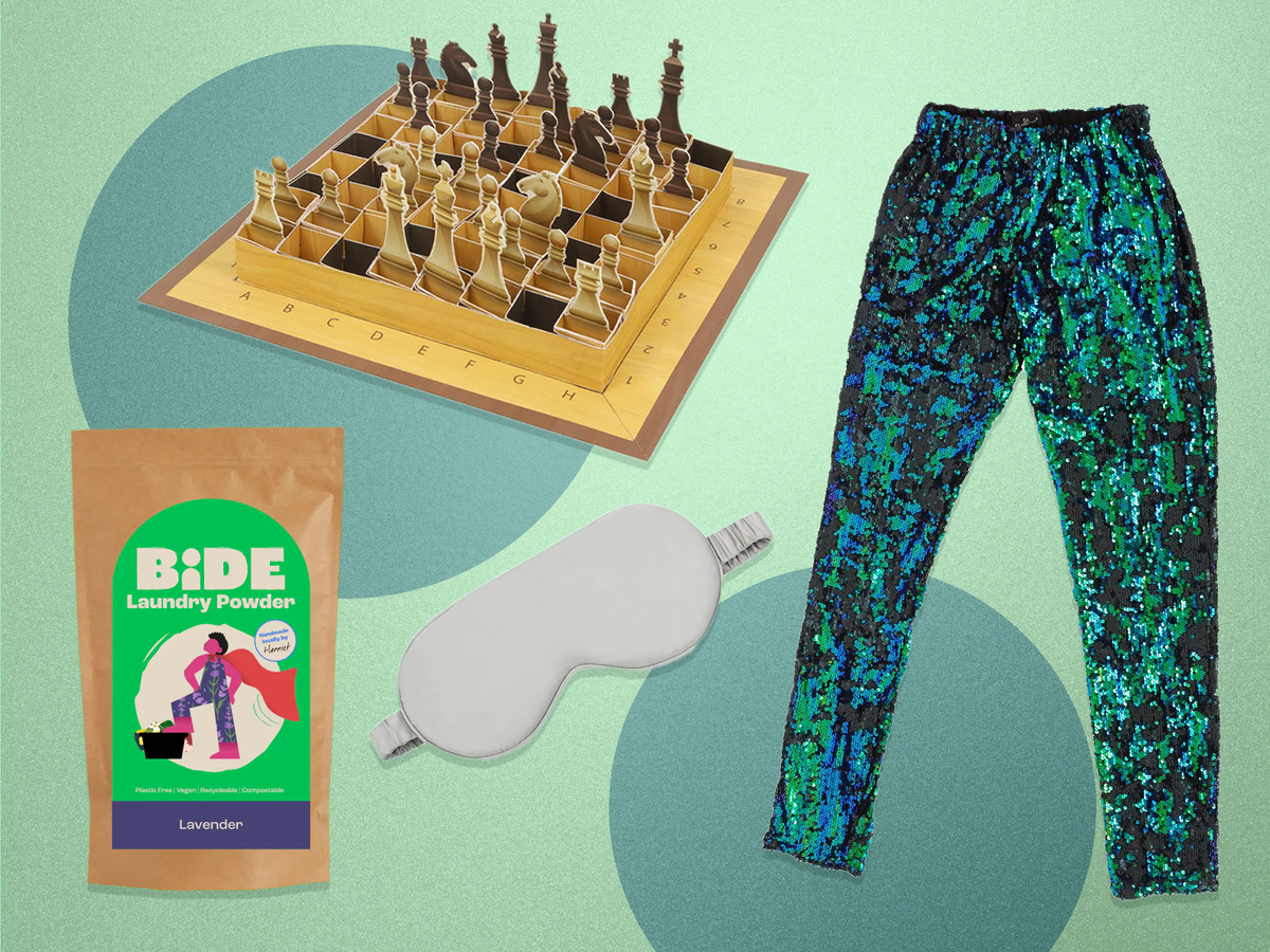 Dragons’ Den: How to buy pop-up chess, Bide, sparkly partywear and Ethical Bedding