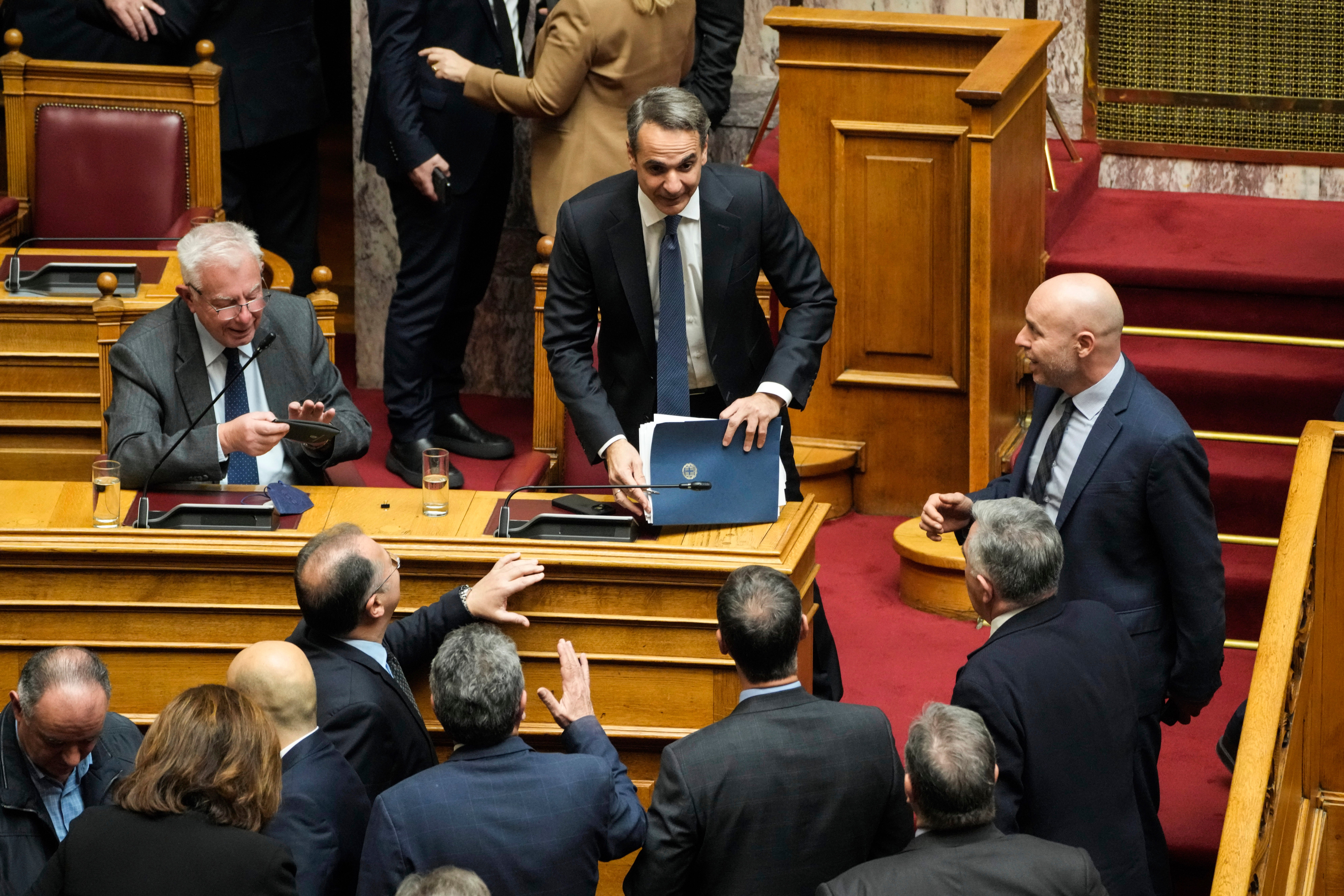 Greece No Confidence Vote