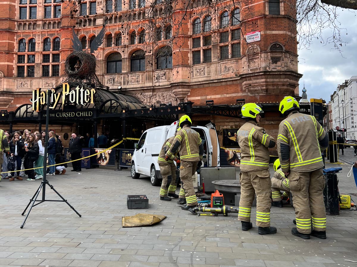 Man dies after being crushed by hydraulic urinal - OLD