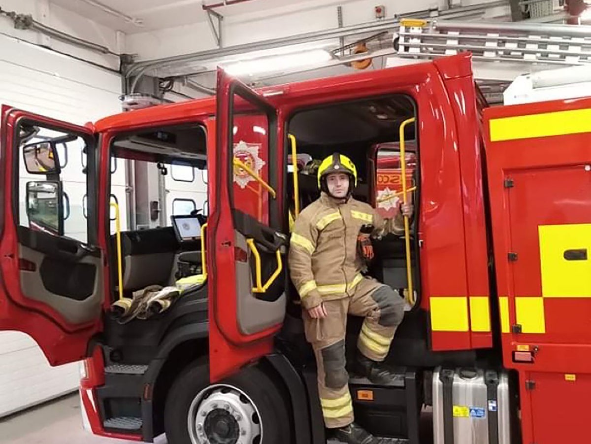 Firefighter dies after blaze at historic Jenners building in Edinburgh