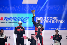Formula E: Pascal Wehrlein holds off Jake Dennis to win thrilling first race in Diriyah