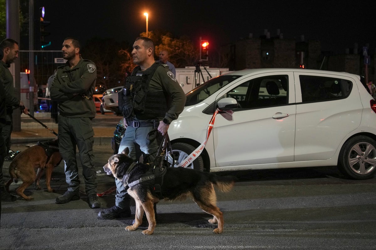 Israeli paramedics say 2 wounded in new Jerusalem attack