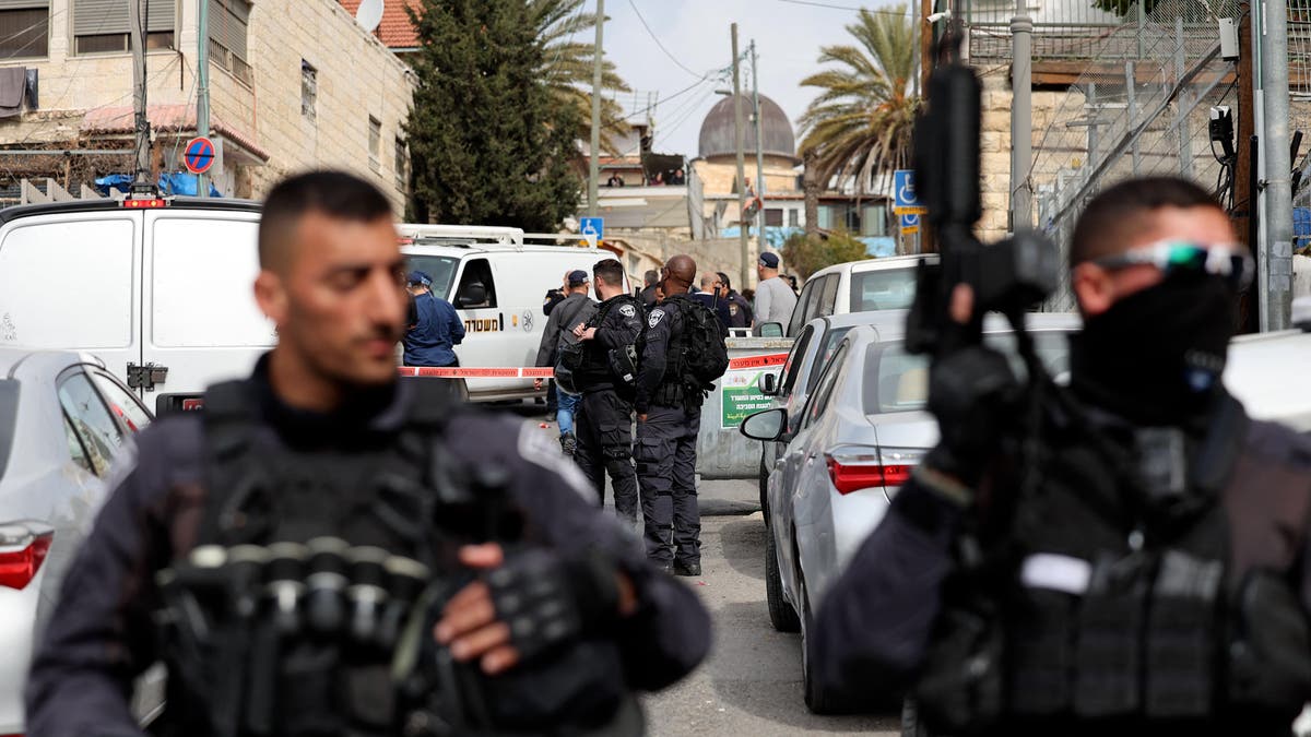 Watch: Police surround Jerusalem Old City scene where two shot hours after synagogue attack