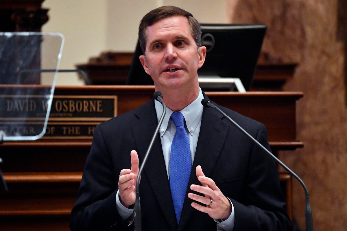 Kentucky valisi, yeniden seçilme teklifinde görevdeki gücünü esnetiyor