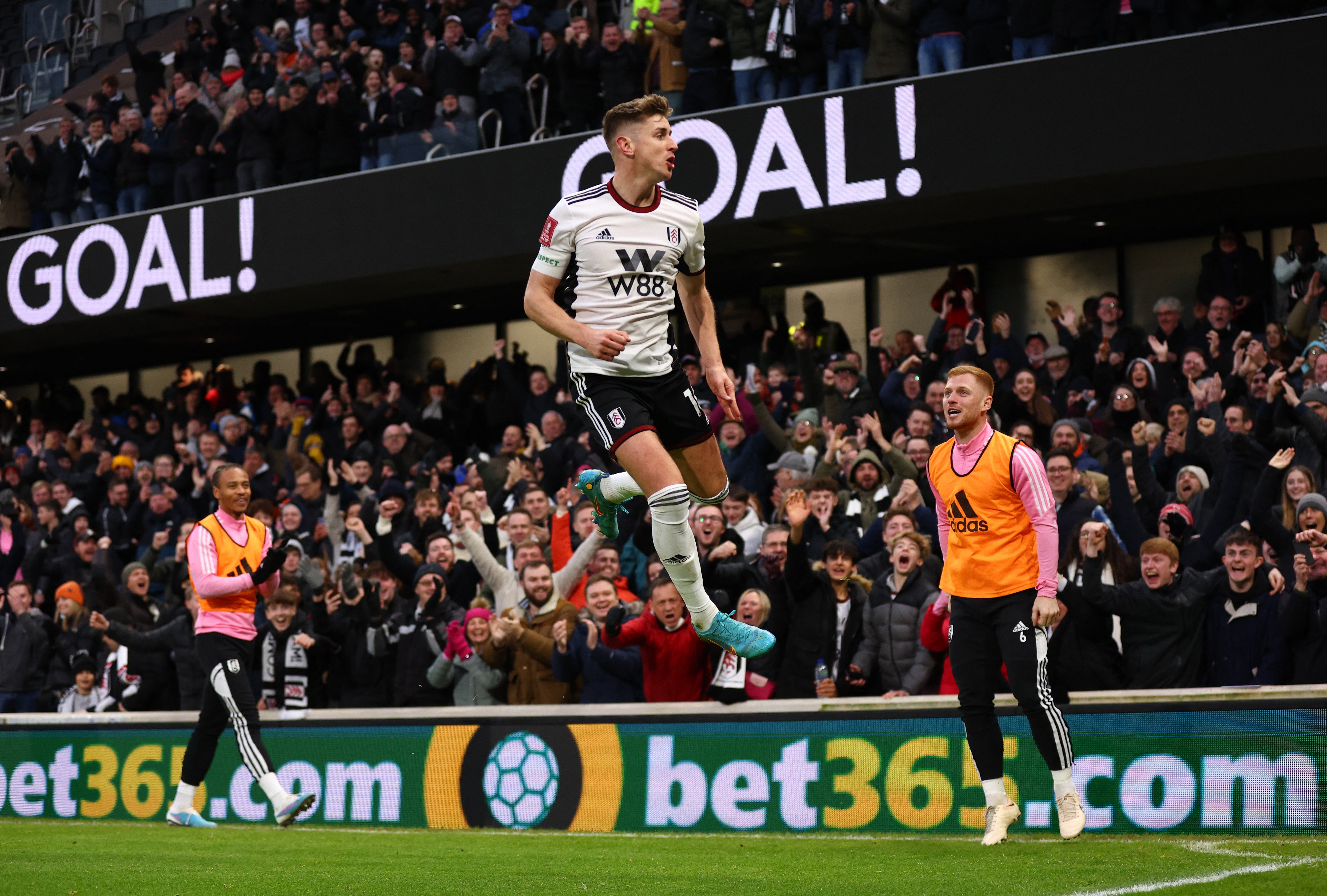 Fulham's Tom Cairney celebrates scoring