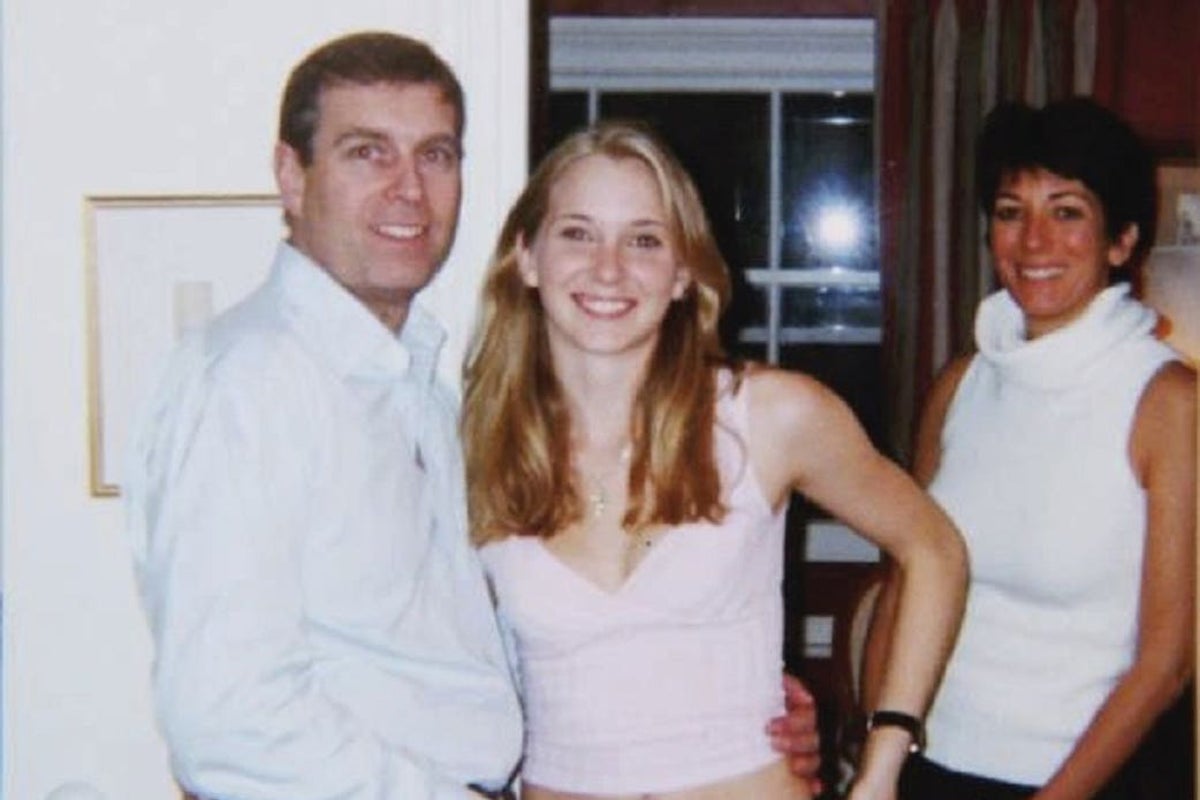 New evidence ‘shows Prince Andrew and Virginia Giuffre photo is real’