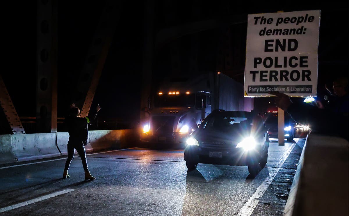 Memphis beating video puts spotlight on first police account