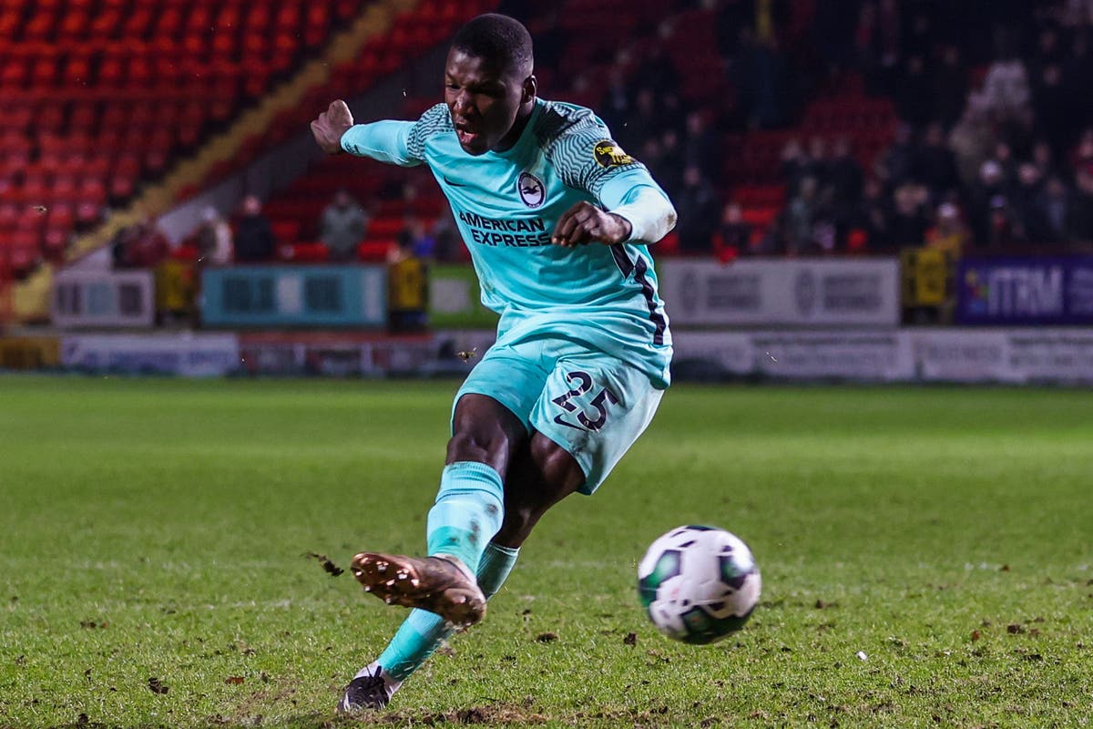Roberto De Zerbi hopes to keep Moises Caicedo for rest of season