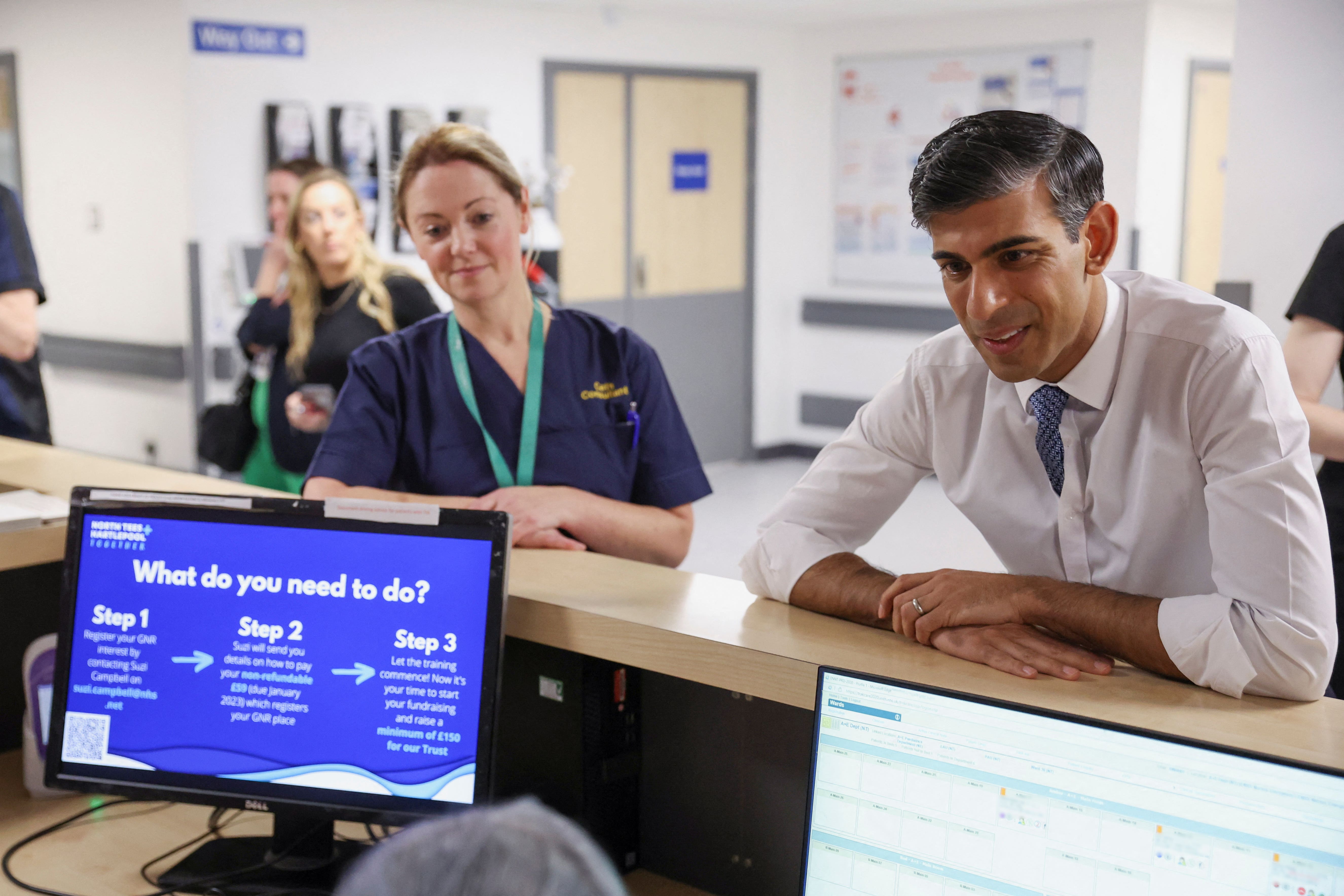 Rishi Sunak speaking to staff during his tour of University Hospital in County Durham