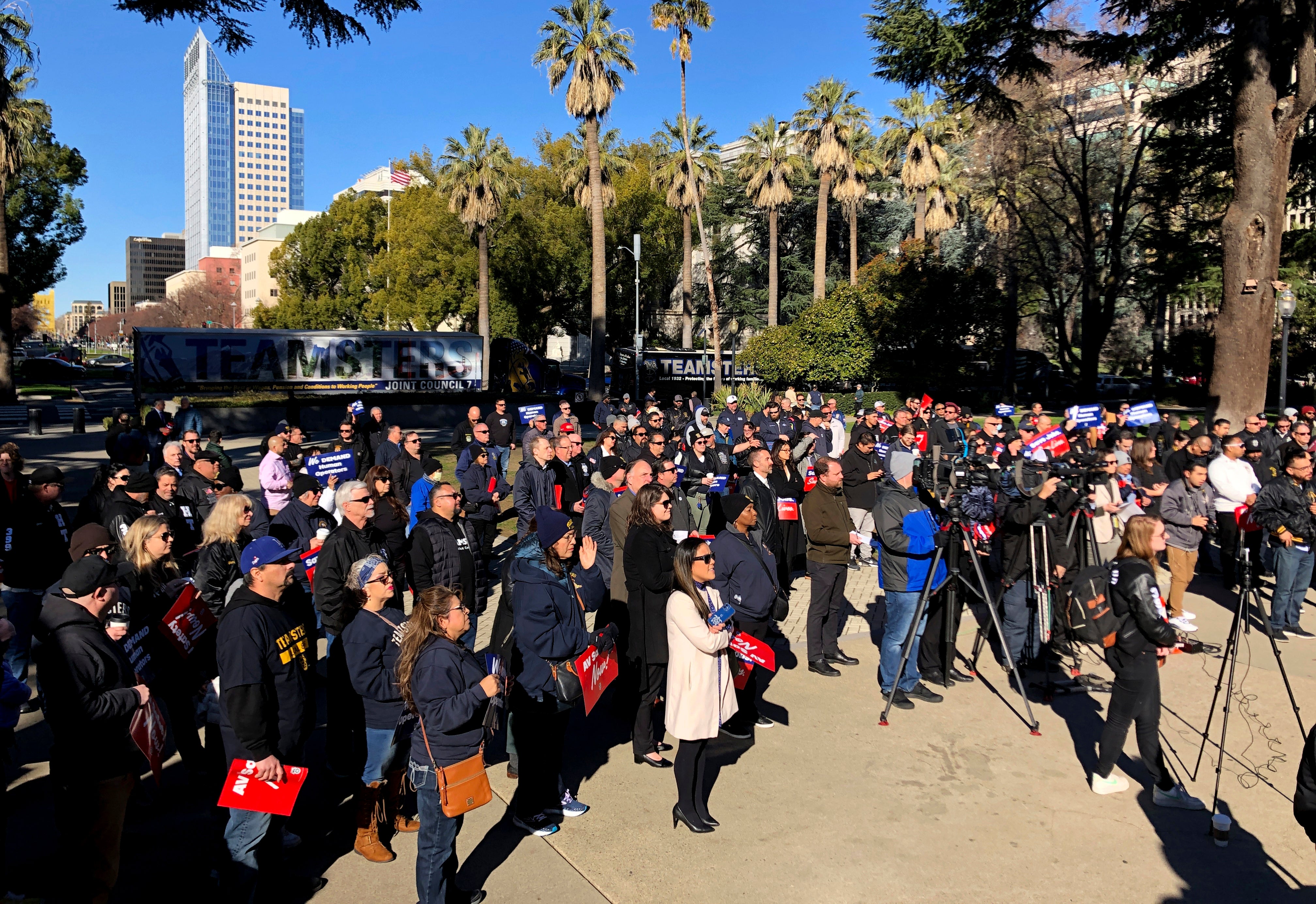 California Self Driving Trucks