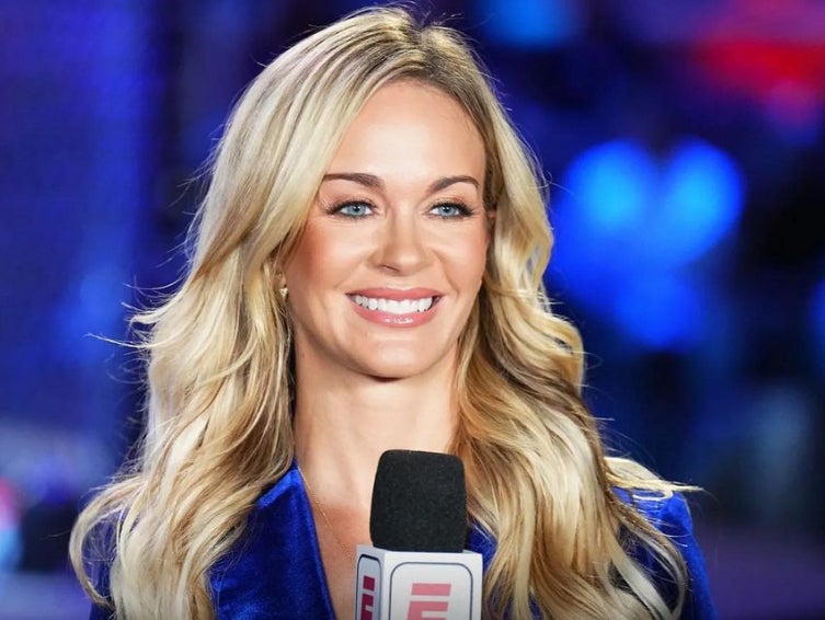 Laura Sanko Becomes First Woman To Commentate On UFC Event In Modern ...