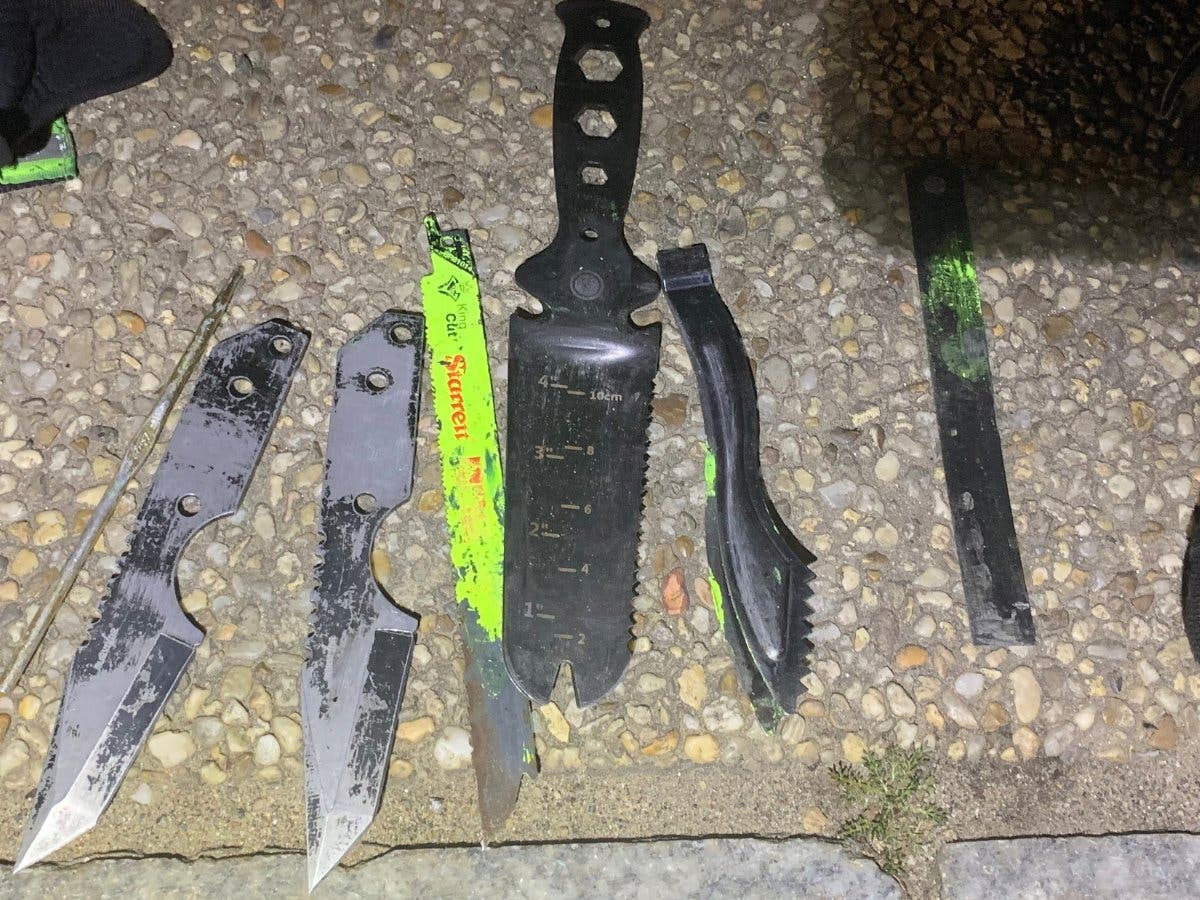Police arrest fake officer armed with knives on Capitol Hill
