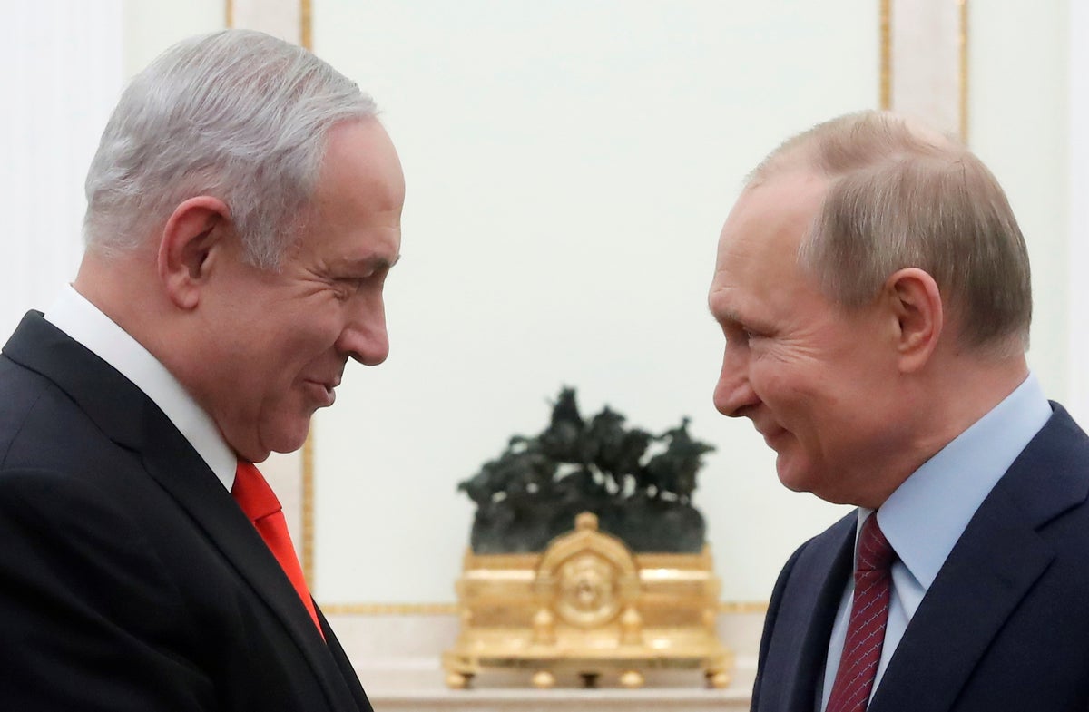 Ukraine Russia news - latest: Netanyahu offers to mediate in Putin’s war ‘if asked’