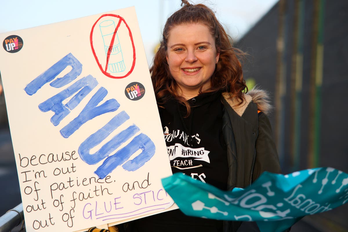 Striking teacher spends &pound;500 from her own pocket on school supplies