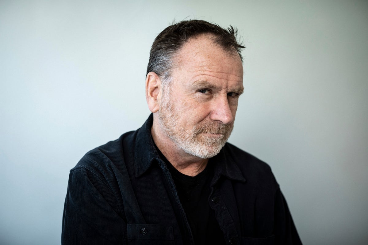 Colin Quinn's new show highlights the art of 'Small Talk'