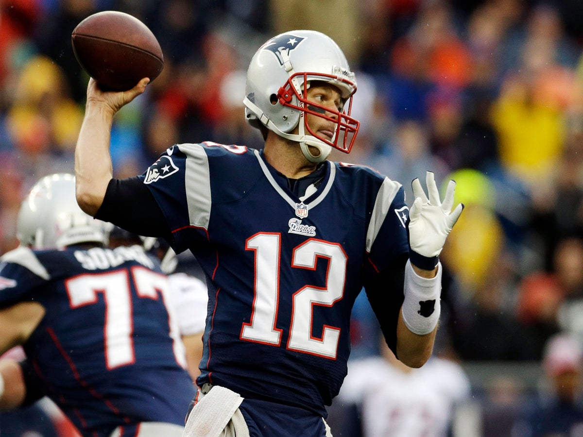 Tom Brady retires: Patriots owner Robert Kraft wants QB to sign