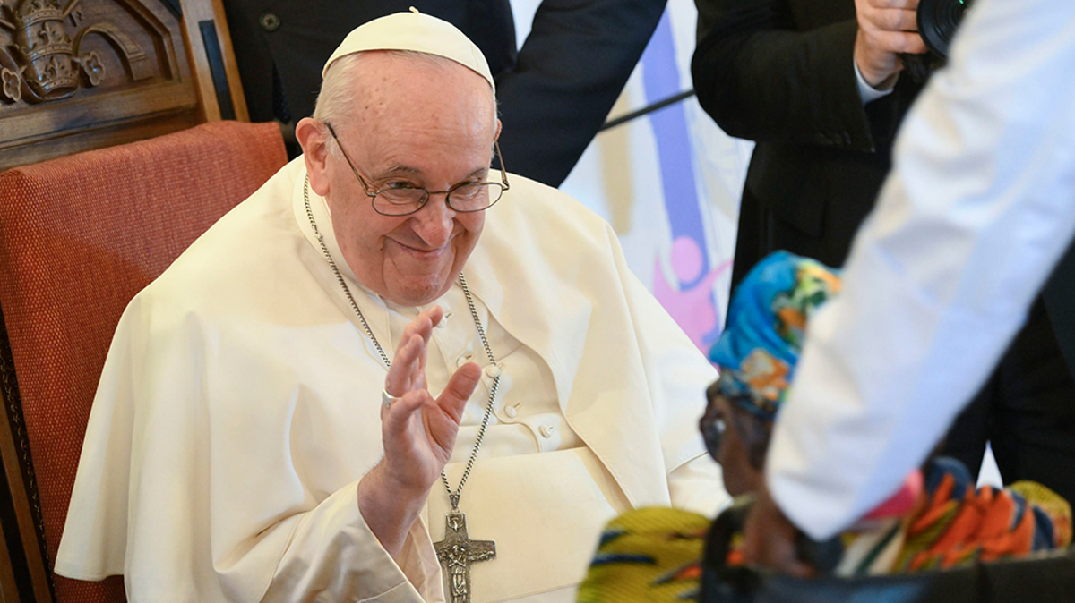 Watch live: Pope Francis addresses crowd of Congolese youth at Kinhasa stadium