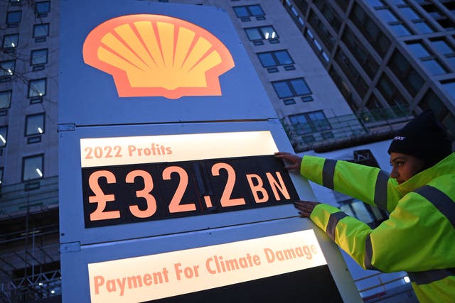 <p>It seems foolish to offer them huge tax reliefs for exploring new gas and oil fields, given the climate crisis </p>