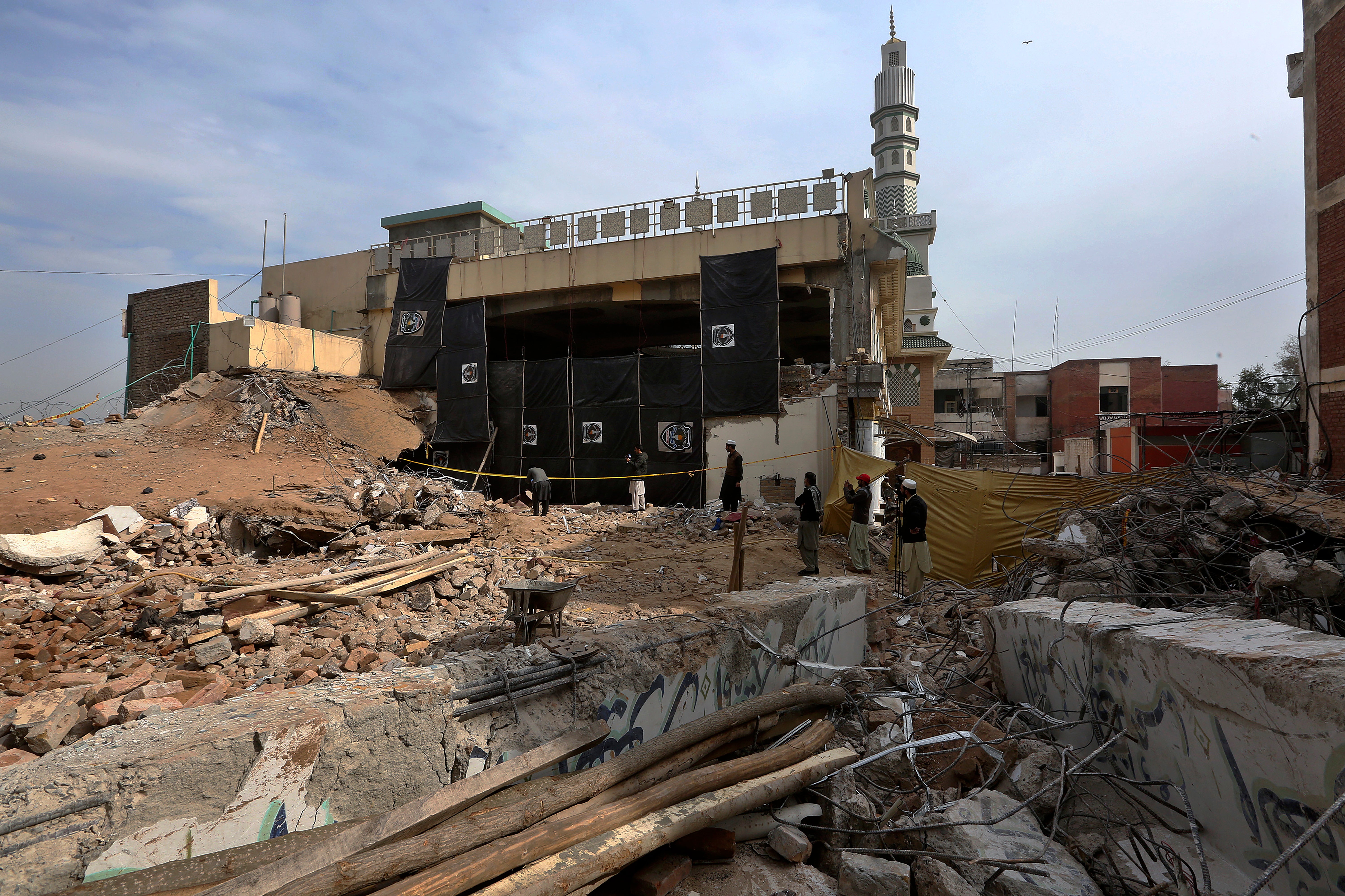 Pakistan Mosque Bombing