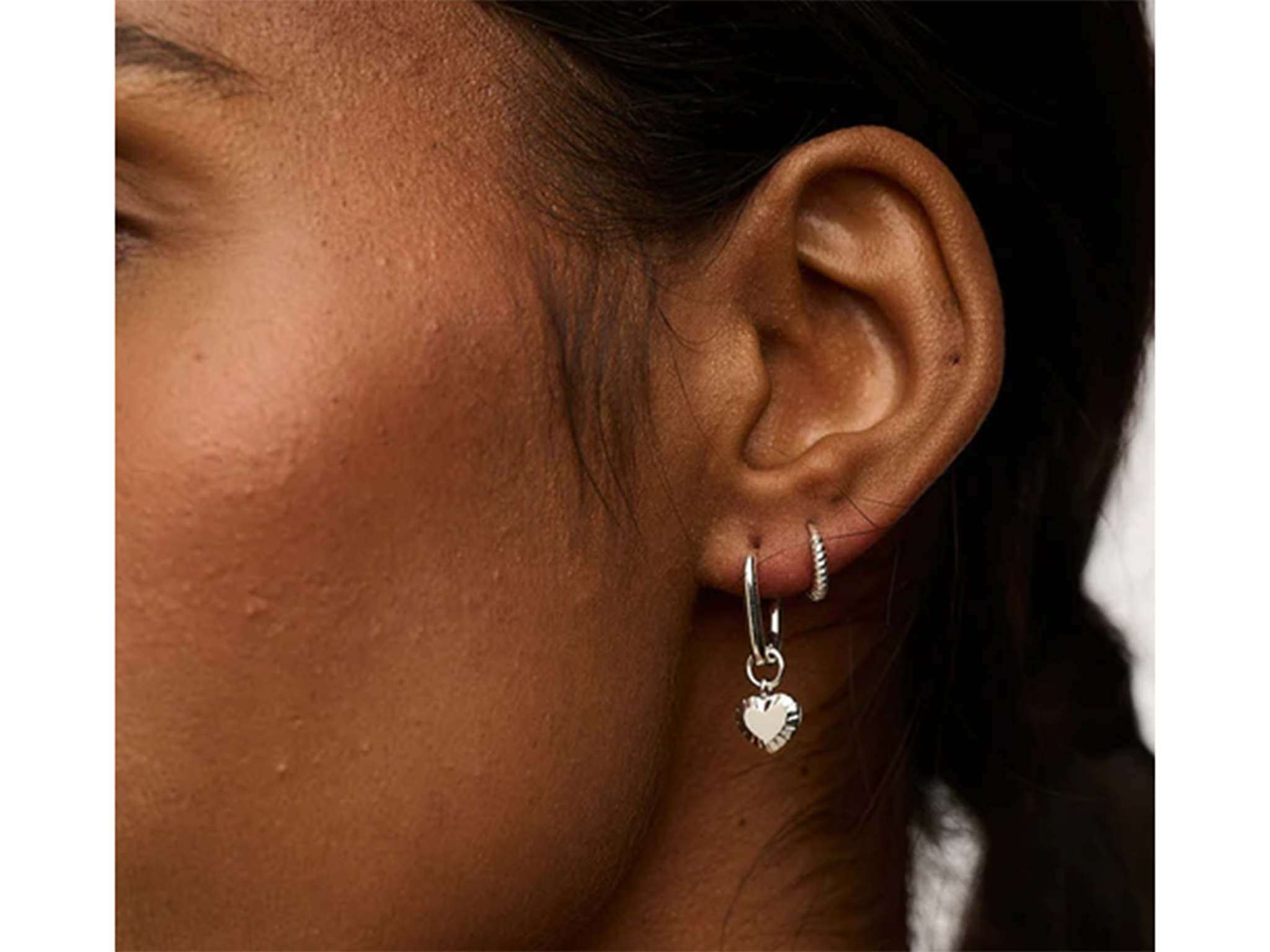 orelia-heart-earrings-indybest
