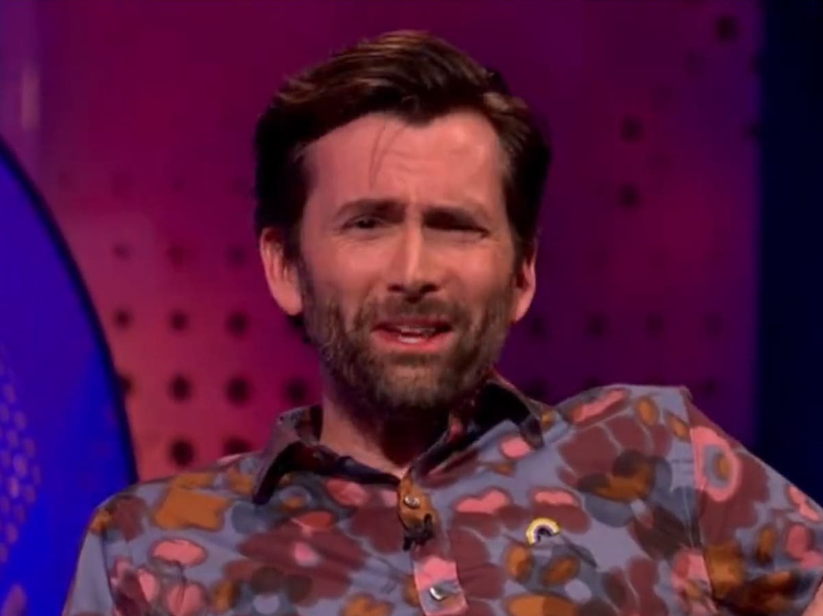 David Tennant gives furious support of strikes and criticises government ‘f***wits’