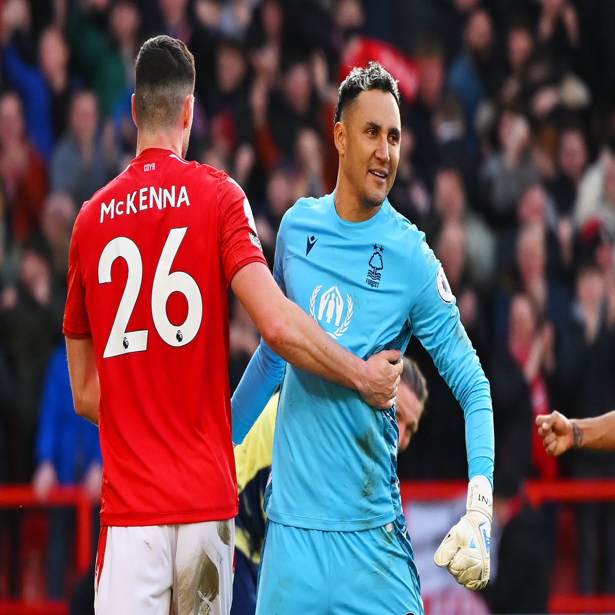 Keylor Navas shines on debut as Nottingham Forest beat relegation rivals  Leeds