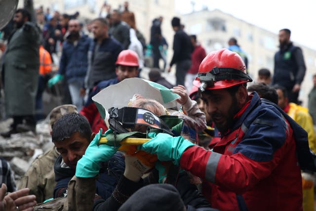 <p>10-year-old rescued under rubble of 10-floor-building after the earthquake in Turkey </p>