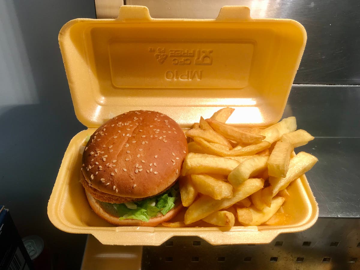 Man charged &pound;666.50 for a veggie burger still waiting on refund